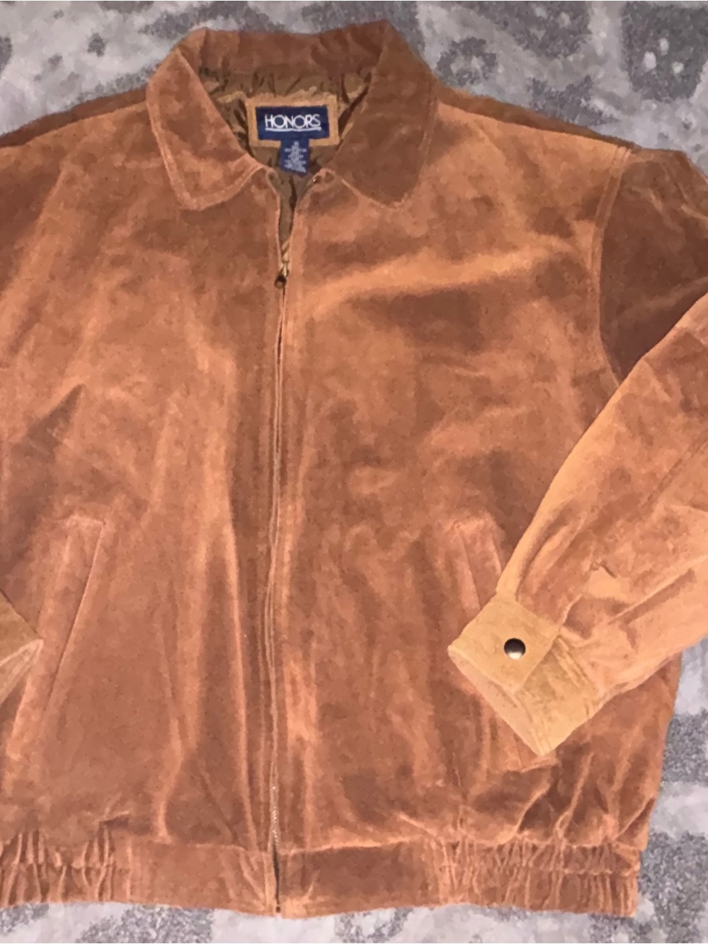 Honors men's XL suede bomber jacket in rich cognac brown.